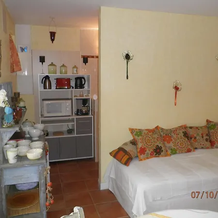 Homestay Au Bas Chalonge Le Four A Pain Ligne (Loire-Atlantique)