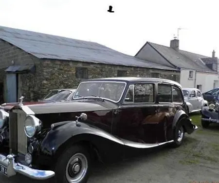 Au Bas Chalonge Le Four à Pain Ligné