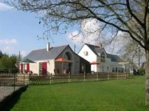 Au Bas Chalonge Gite Le Four A Pain * Ligné