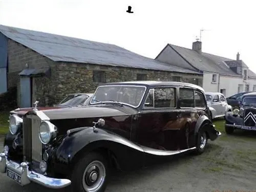 Au Bas Chalonge Le Four à Pain Ligné